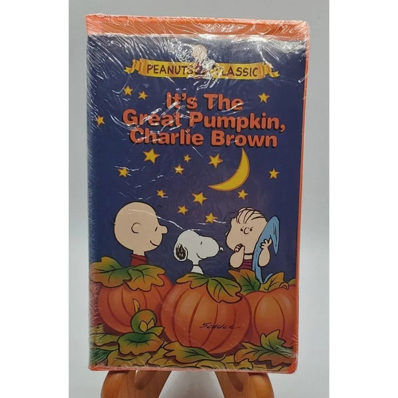 It's The Great Pumpkin,harlie Brown Peanuts Classic VHS 1999 Clamshell Case NEW - Picture 1 of 5